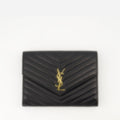 Cassandre Pouch